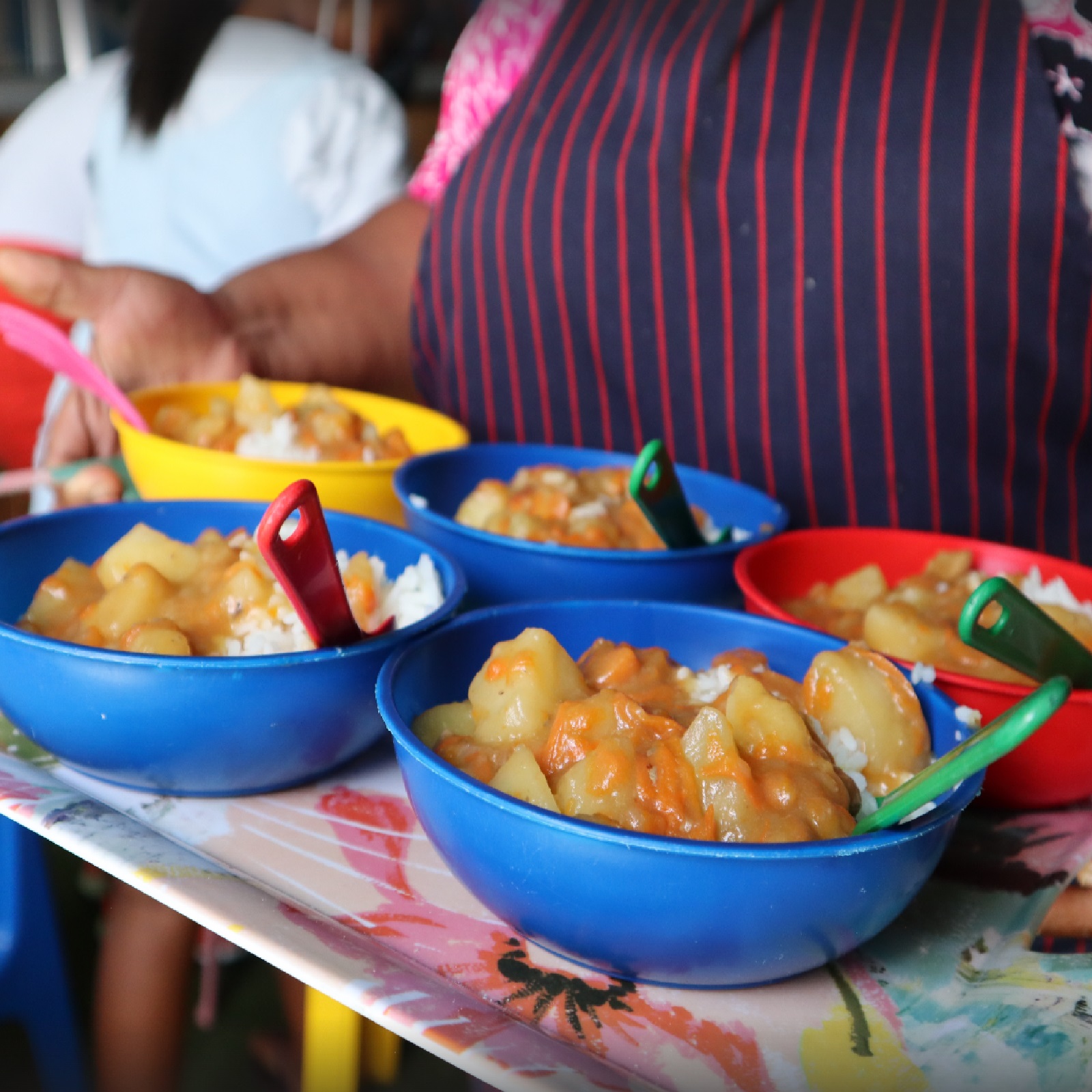 Bowls-of-Food-NOC